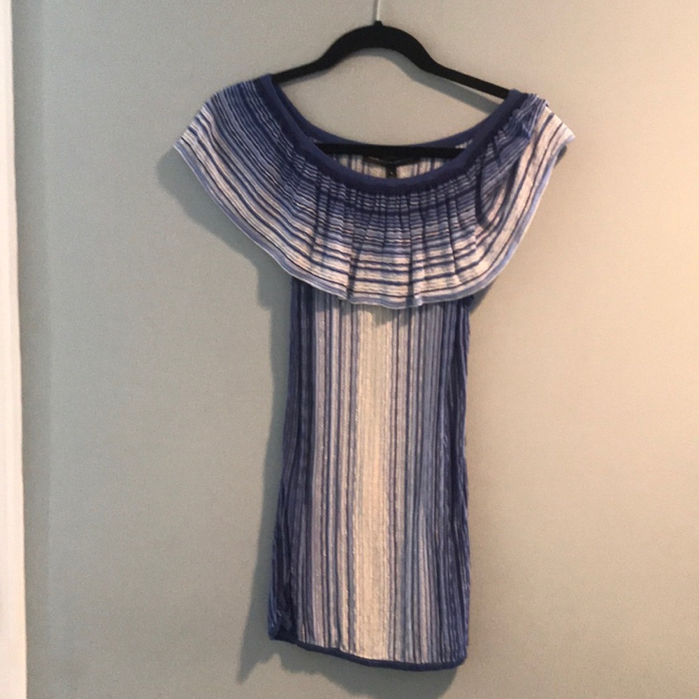 White House Black market off the shoulder top